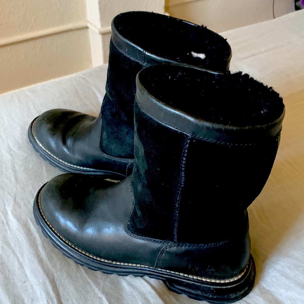 Womens leather and suede Uggs